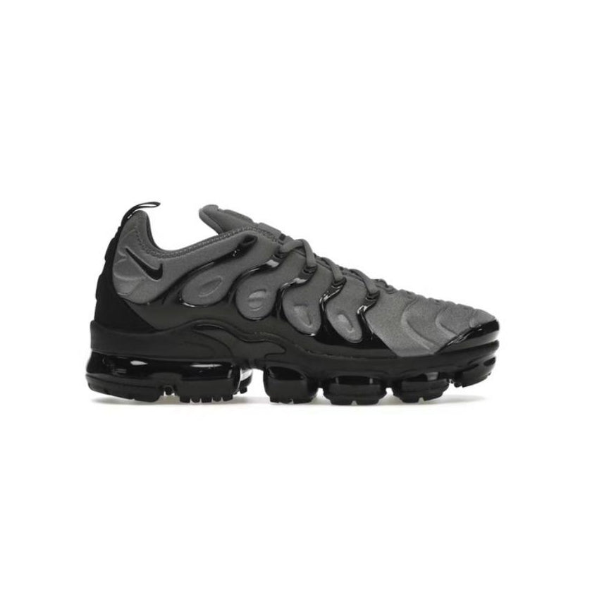 Nike VaporMax PLUS - Grey Black