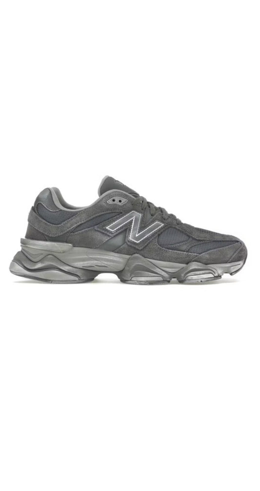 New Balance 9060 - Grey Fuzz