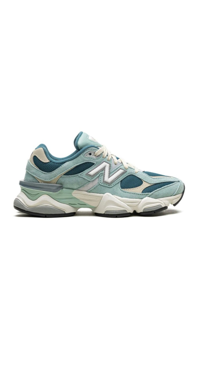 New Balance 9060 - New Spruce