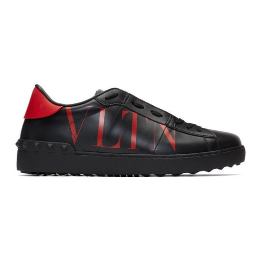 Valentino Garavani - Black Red