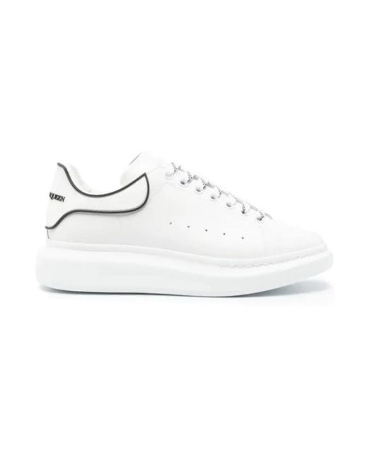 Alexander McQueen - White Black Corner